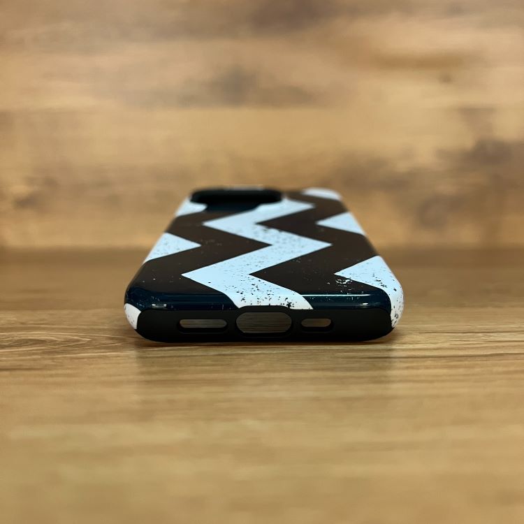 Broski dėklas su MagSafe "Chevron"