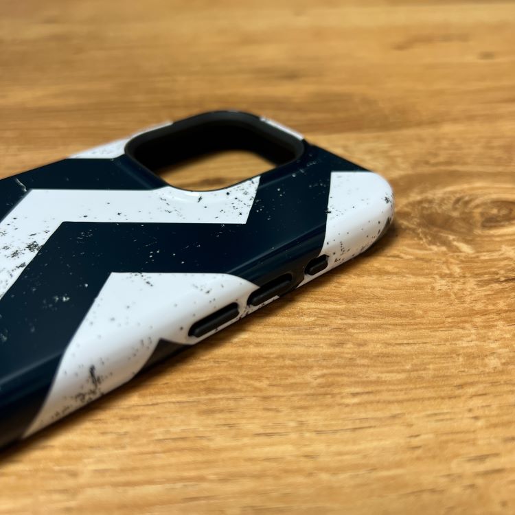 Broski dėklas su MagSafe "Chevron"